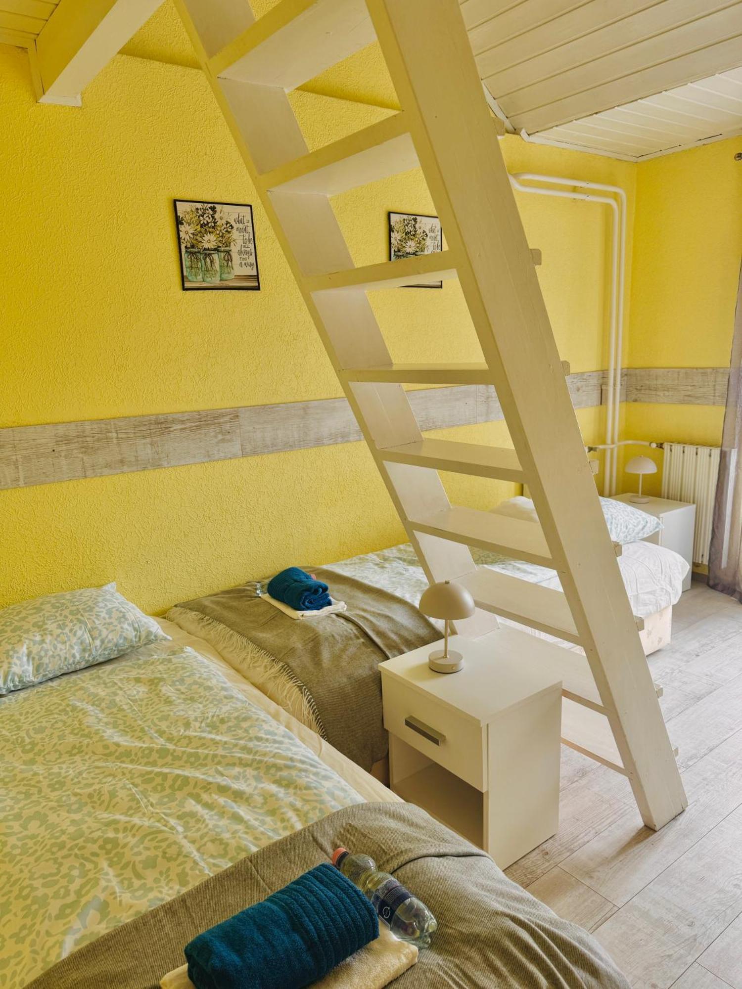 Sailor'S Apartman Siofok Bagian luar foto