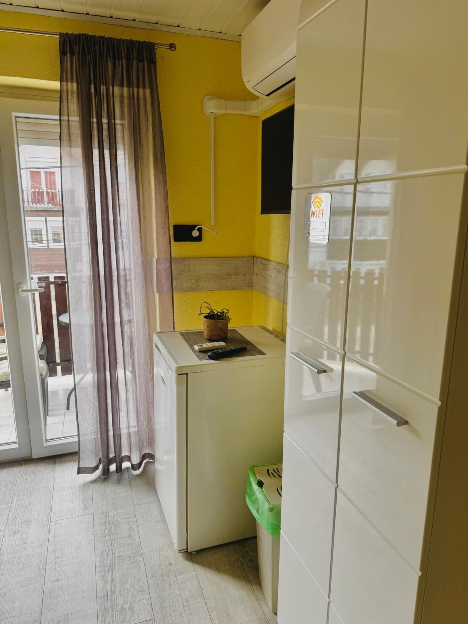 Sailor'S Apartman Siofok Bagian luar foto