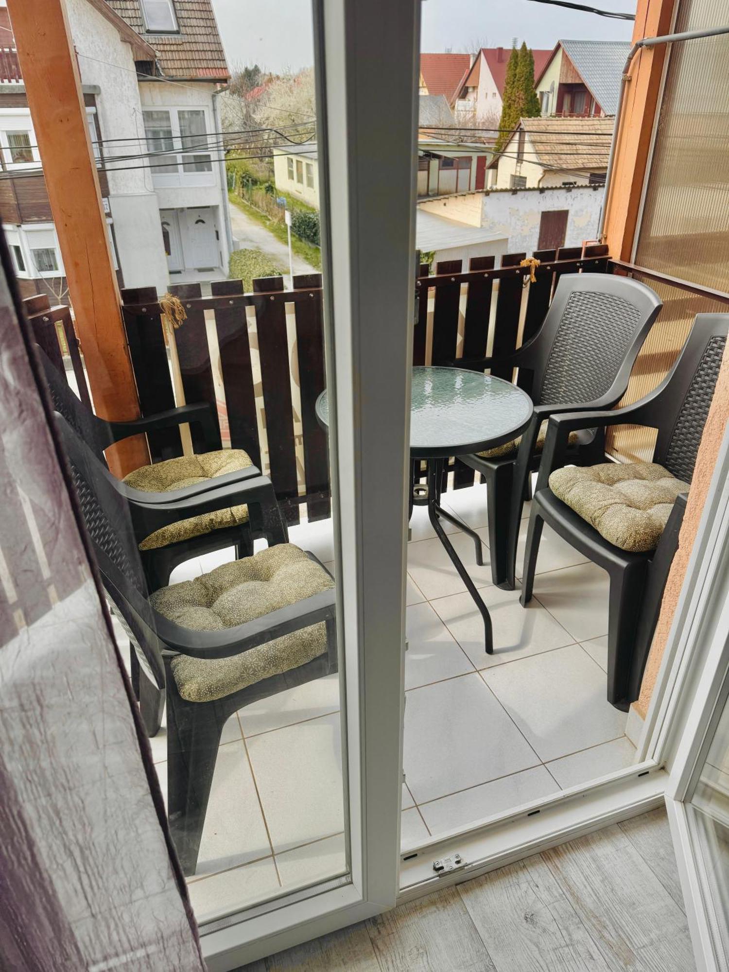 Sailor'S Apartman Siofok Bagian luar foto